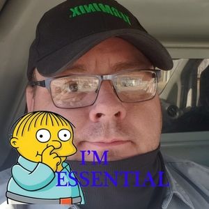 Meet your Posher, Derek